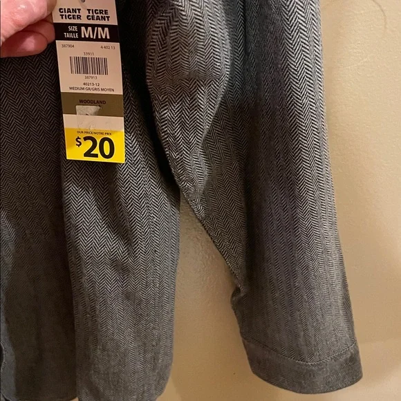 Mountain Ridge Gray Button-Up Shirt - Picture 4 of 4